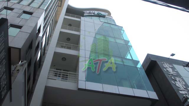 MÂY Plaza Building